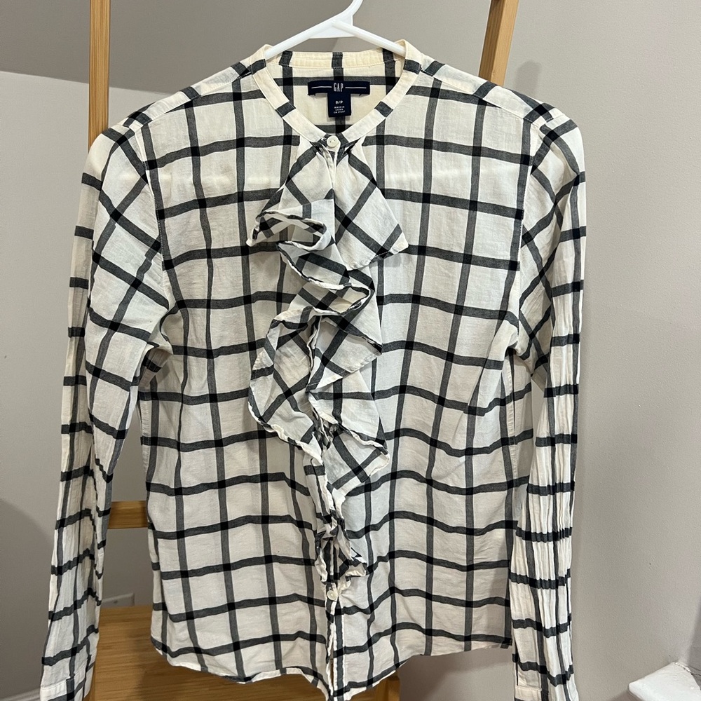 GAP Monochrome Plaid Button Blouse